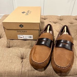 Sperry - Men’s Penny Loafer / Driving Moccasin / Brown Size 10